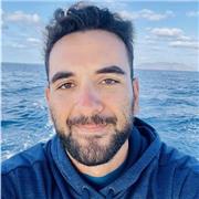 Studente magistrale di scienze linguistiche impartisce lezioni di giapponese